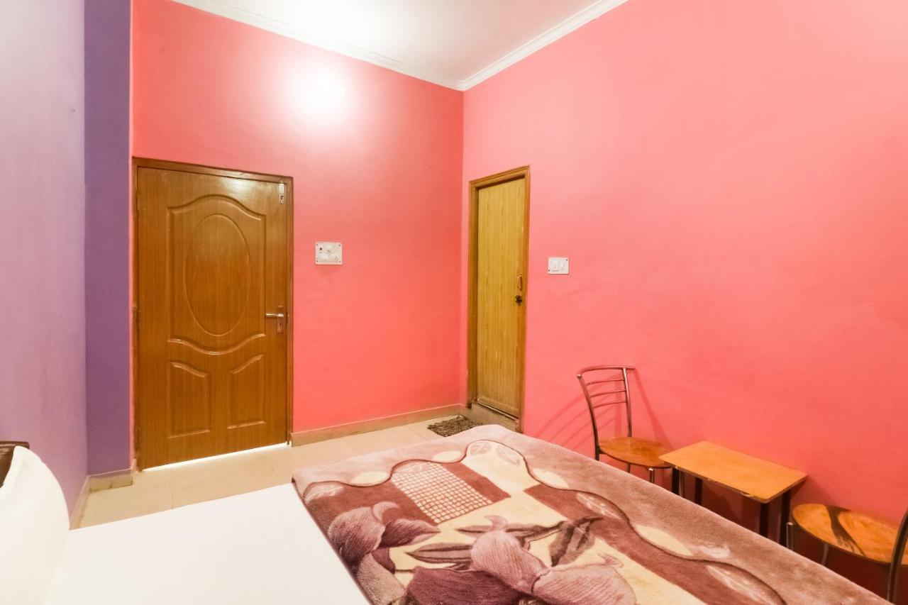 Spot On 61434 Sabri Barkat Hotel Roorkee Eksteriør billede